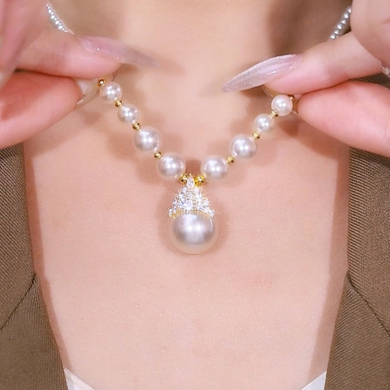 Diamond-studded Purple Natural Freshwater Pearl Necklace