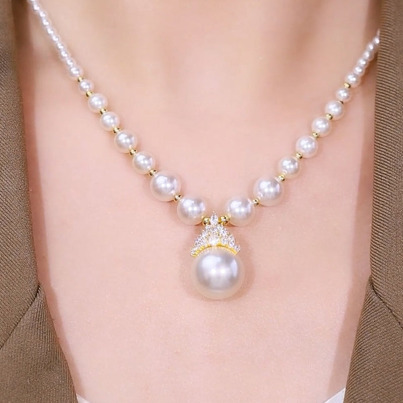 Diamond-studded Purple Natural Freshwater Pearl Necklace