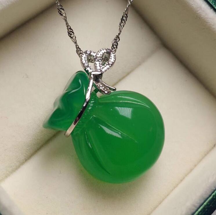 Lucky bag & Agate Necklace