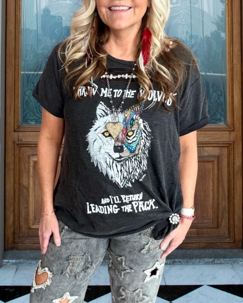 Fashionable Jackal Crewneck Tee