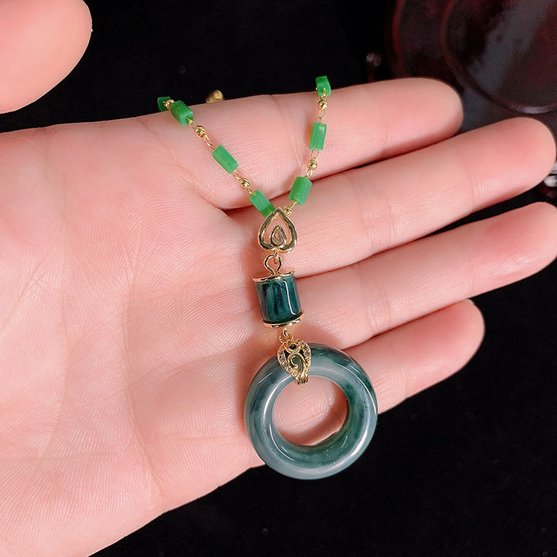 Emerald jade stone lucky buckle pendant Necklace